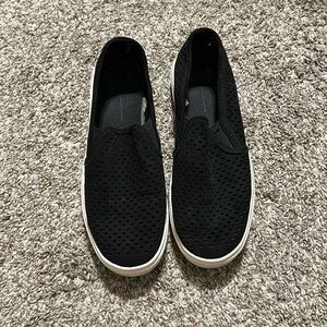 Confortable Black flats